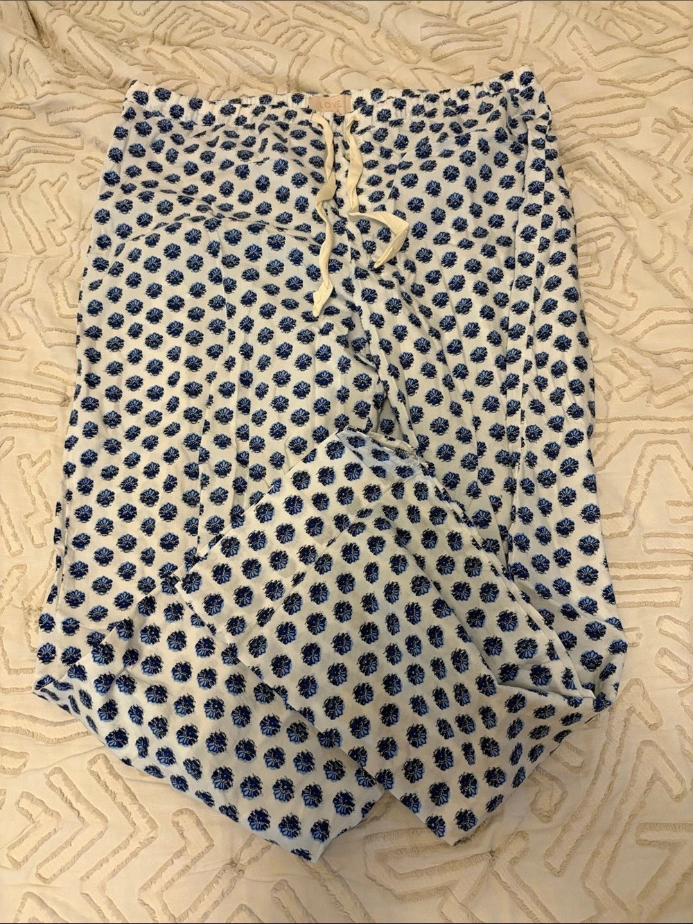 LOVE BY GAP Floral cotton block print pyjama pants in White & Blue Size Medium